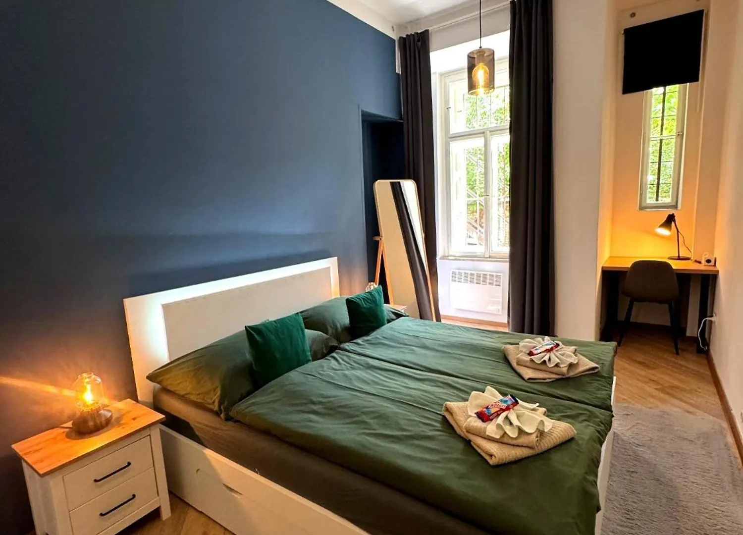 Modern Apartment In The Heart Of Vrsovice Praga 0*,