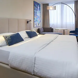Orea Pyramida Hotell