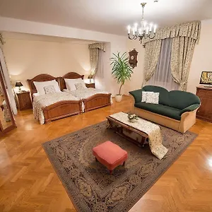 4* Ξενοδοχείο Boutique Constans
